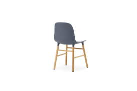 Form Chair Molded plastic shell chair with oak legs 602819 4