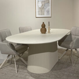 Alternative view of Livingfurn Ovale Eettafel Patrice - Mangohout Beige 180x90cm